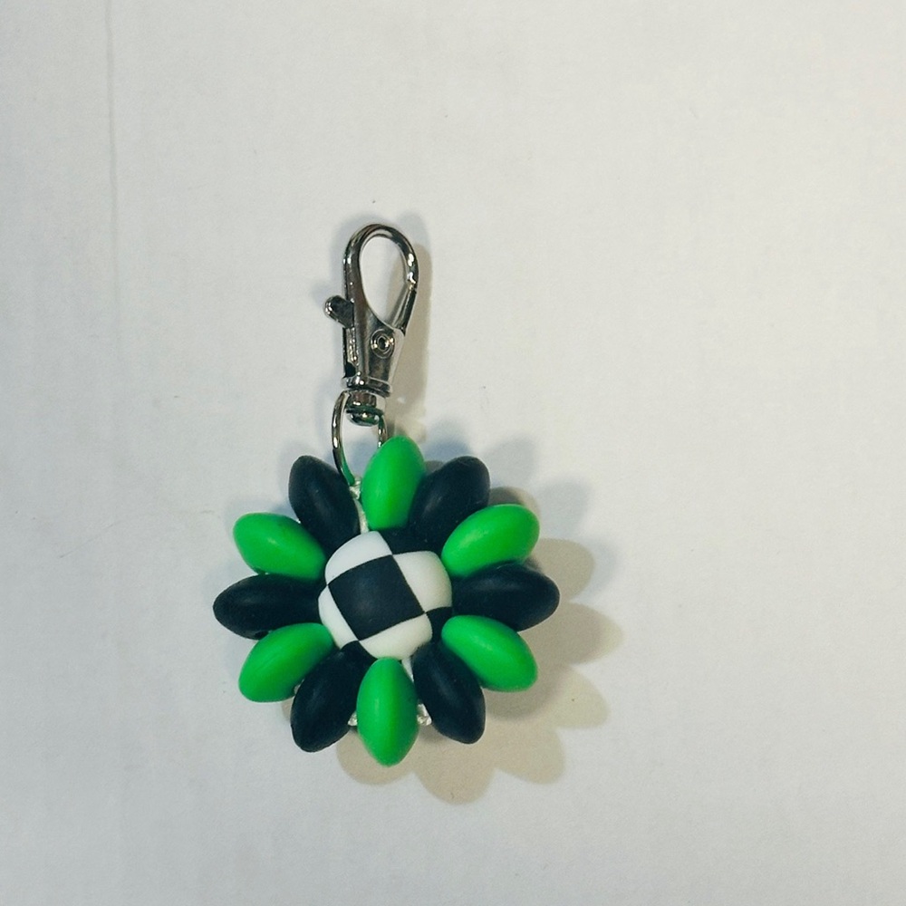 Green and Black Flower Keychain